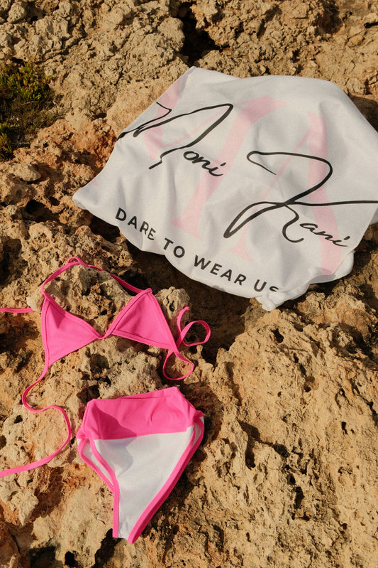 Triangle Bikini & Classic Bottom ROSA SHOCKING SET